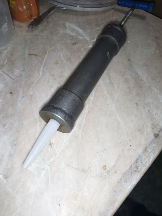 Шприц для рыболовных бойлов.