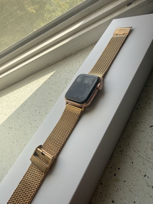 Apple Watch SE (GPS) 40 mm
