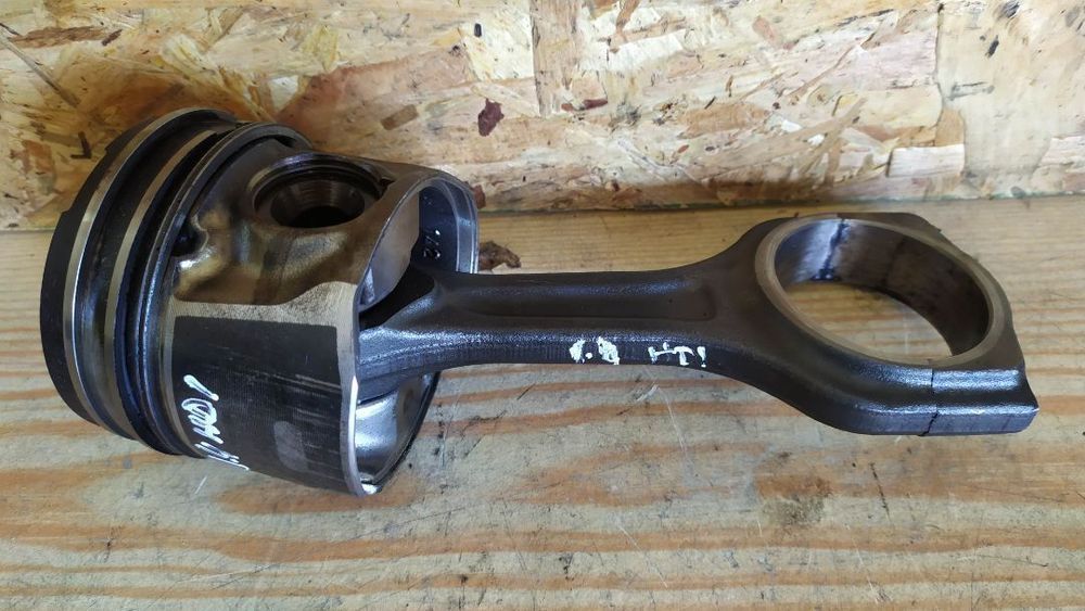 Piston / Pistão Peugeot Citroen 1.4HDI Ford 1.4TDCI