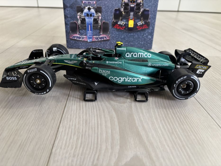 Miniatura formula 1 escala 1/18 Aston Martin