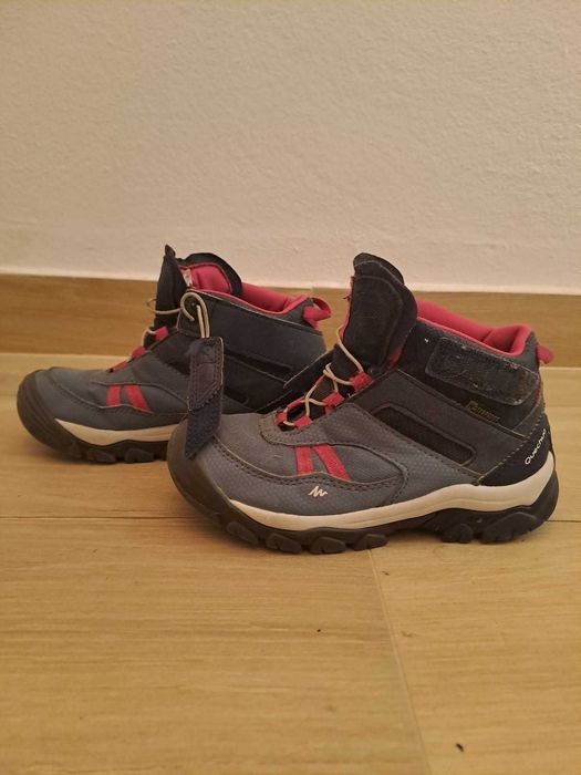 Crocs e botas tamanho 31