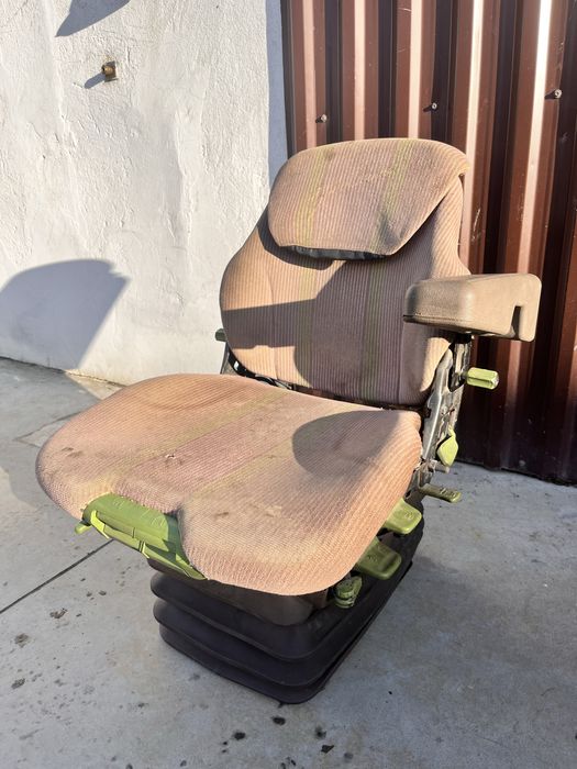 Fotel john deere 6920 R, M