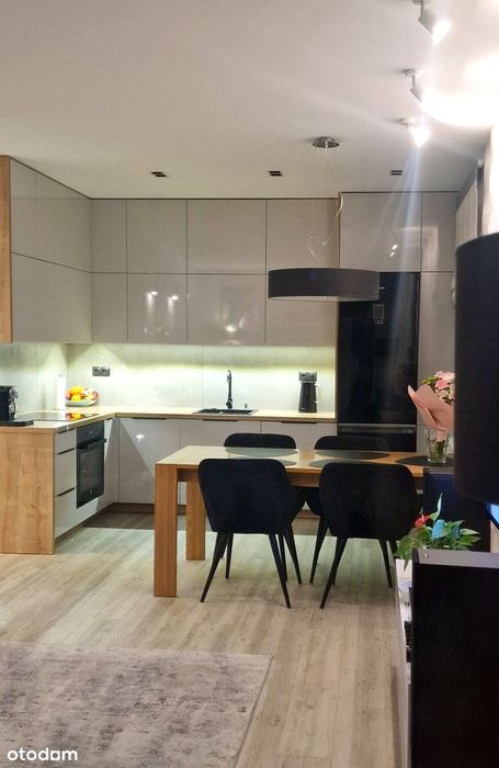 Stylowe 3 pokoje | Wysoki standard | Balkon | Winda | Osiedle Zielone