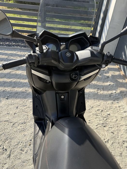 Yamaha x max 125