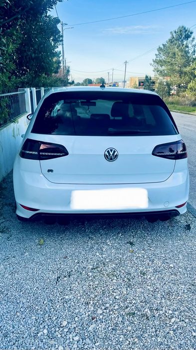 Volkswagen Golf R