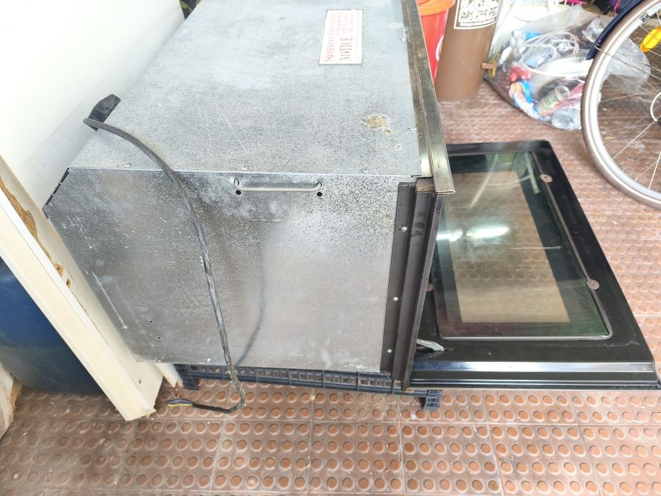 Forno ancastravel de 90 cm