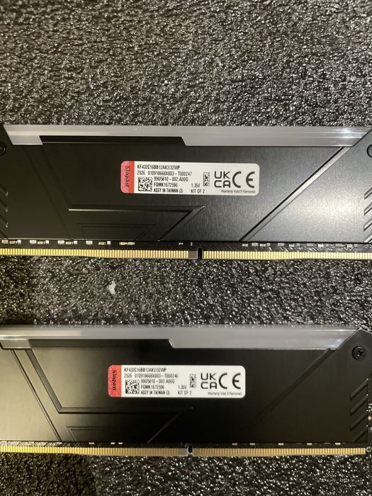 Оперативная память Kingston Fury Beast RGB DDR4-3200 32768MB