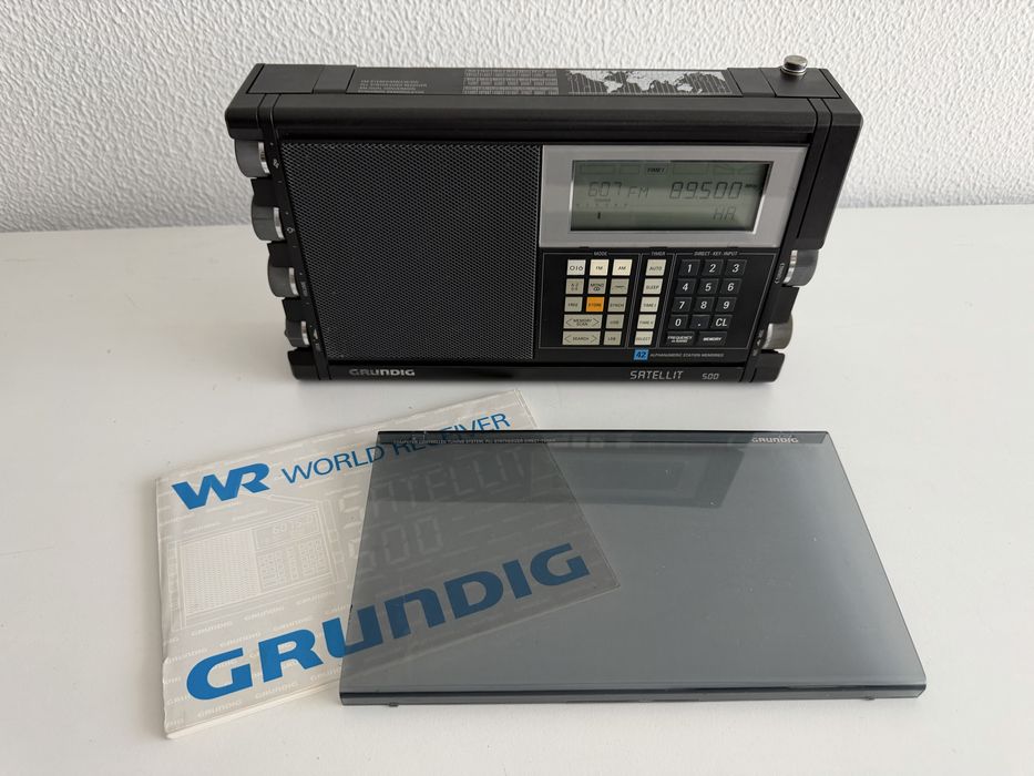 Rádio Grundig Satellit 500