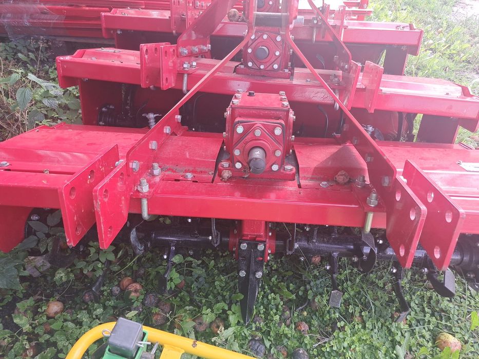 Грунтофреза навісна ДТЗ, фреза