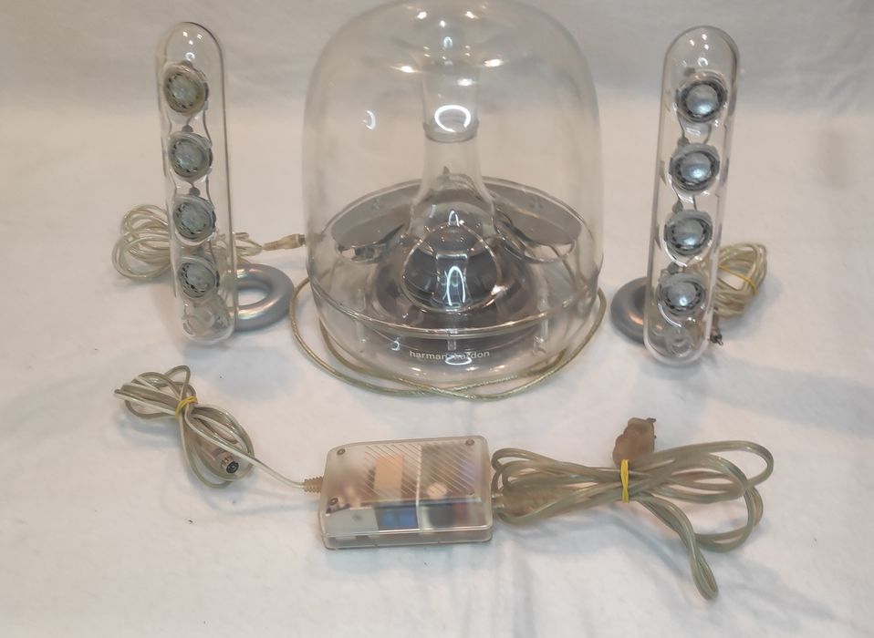 Harman Kardon SoundSticks I 2000року