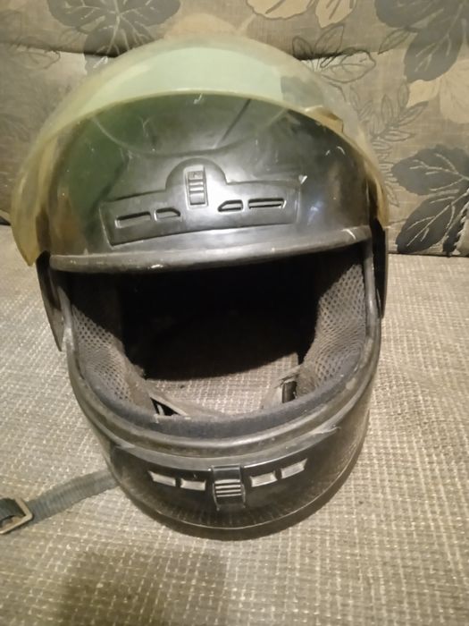 Продам шлем мотоциклетный.