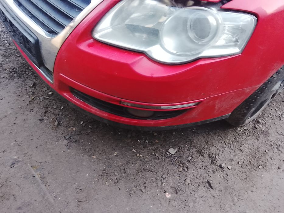 Zderzak kompletny passat B6 ly3d