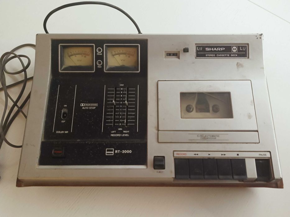 Magnetofon kasetowy SHARP RT-2000H