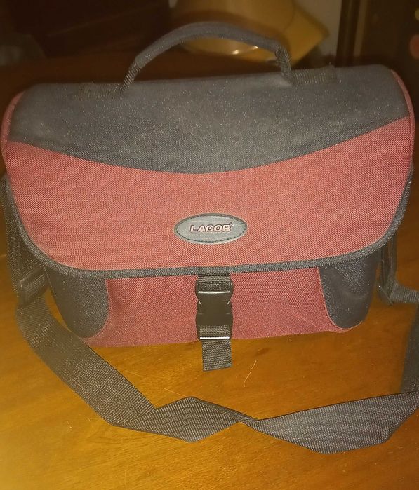 Máquina fotográfica analógica Canon EOS 300