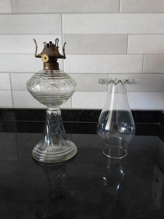 Candeeiro de Petróleo Antigo/Vintage