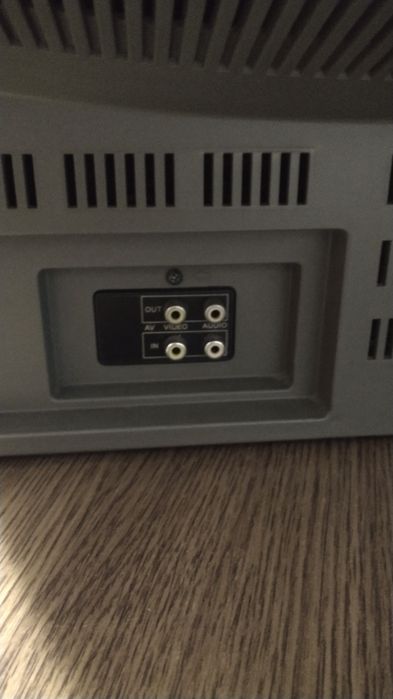 Телевізор LG діагональ 51см.