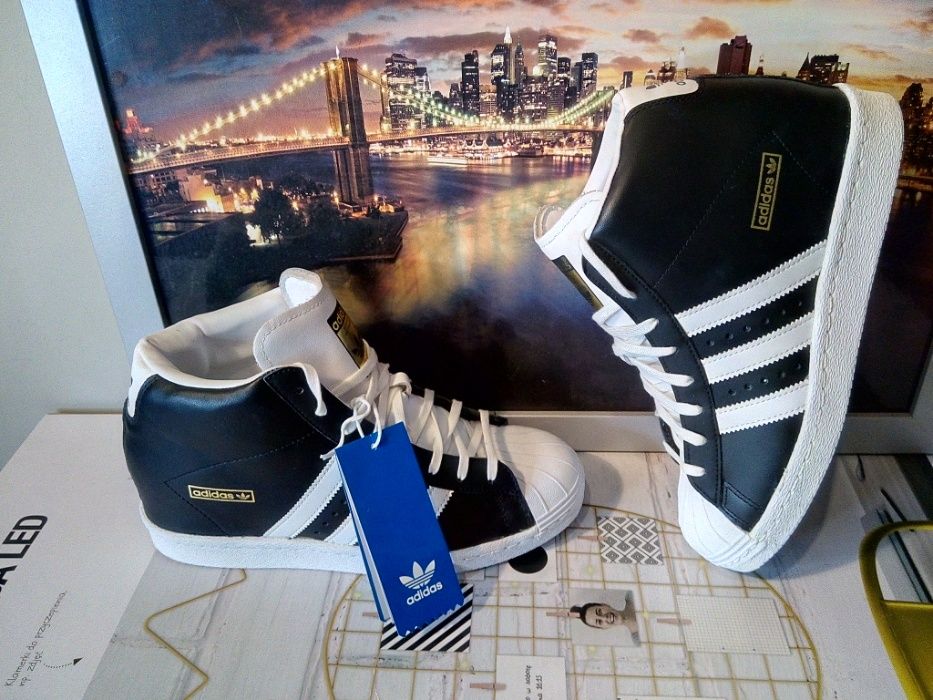 Limitowana Adidas Superstar Up koturn. Miasto OLX.pl