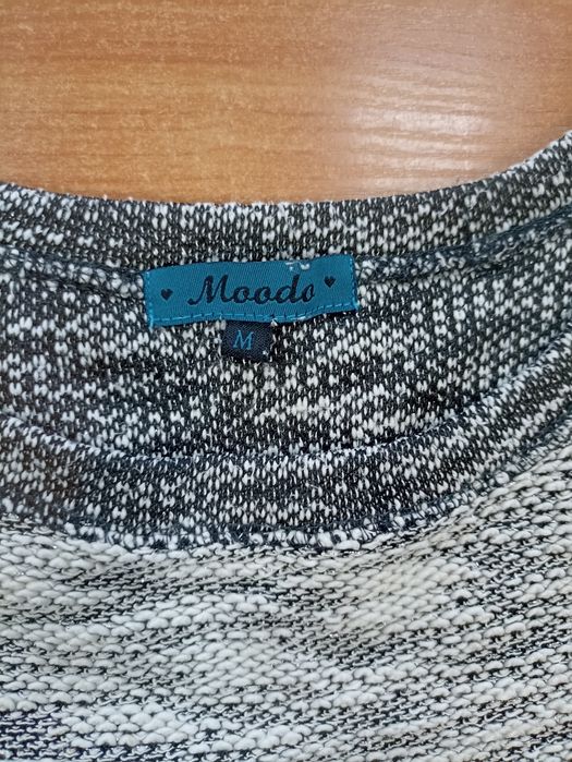 Sweterek Moodo rozmiar M