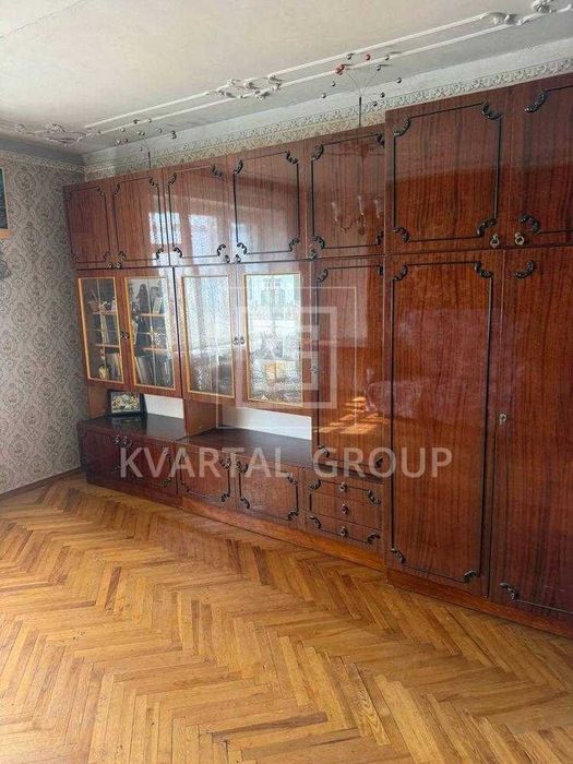 Продаж 2 кімнатної квартири в центрі Коцюбинського з ремонтом
