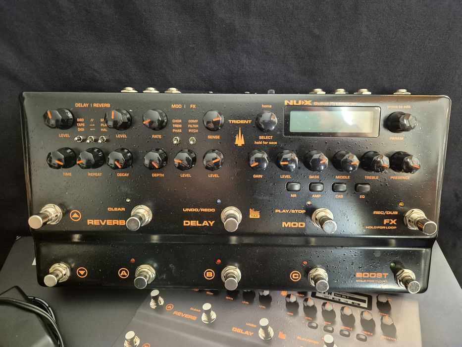 Nux Trident Processador de efeitos
