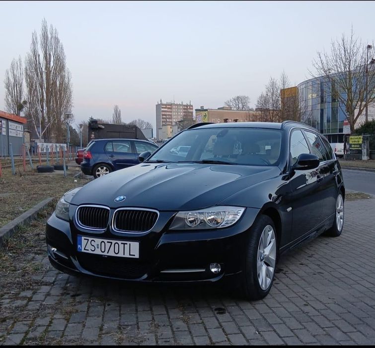 BMW Seria 3 BMW E91 poliftowa benzyna - zarejestrowany