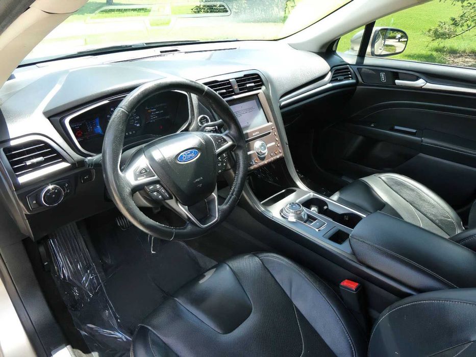Ford Fusion Titanium      2019