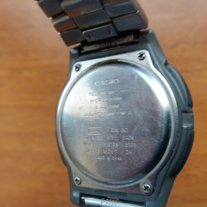 Наручные часы Casio AV-80.