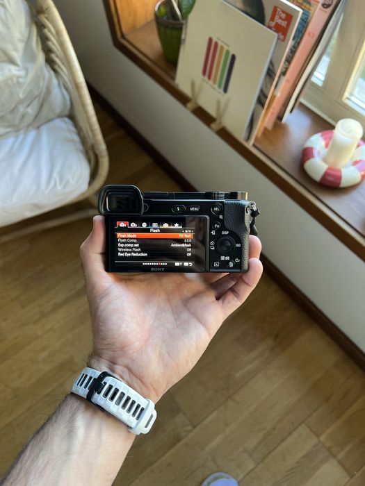 Sony a6100 corpo