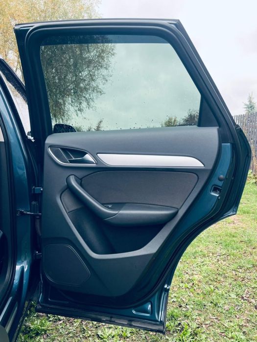 Ауди AUDI Q3 2016