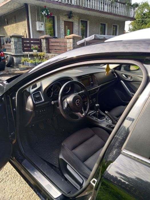 Sprzedam Mazdę 6 rok 2013 diesel 2.200