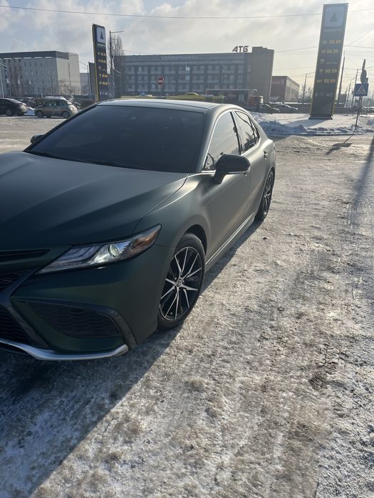 Toyota camry 70 XSE