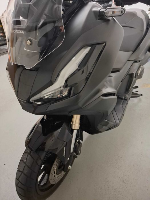 Honda ADV 350 com garantia fábrica