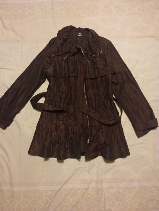 Продам пальто літне.