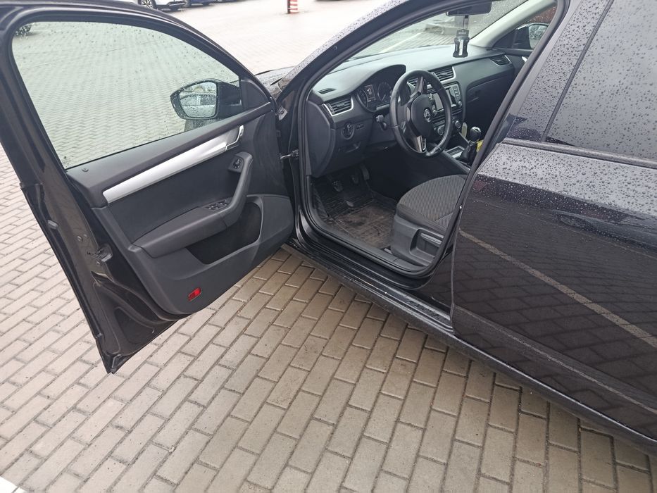 Продам Шкода А-7  1.6 TDI