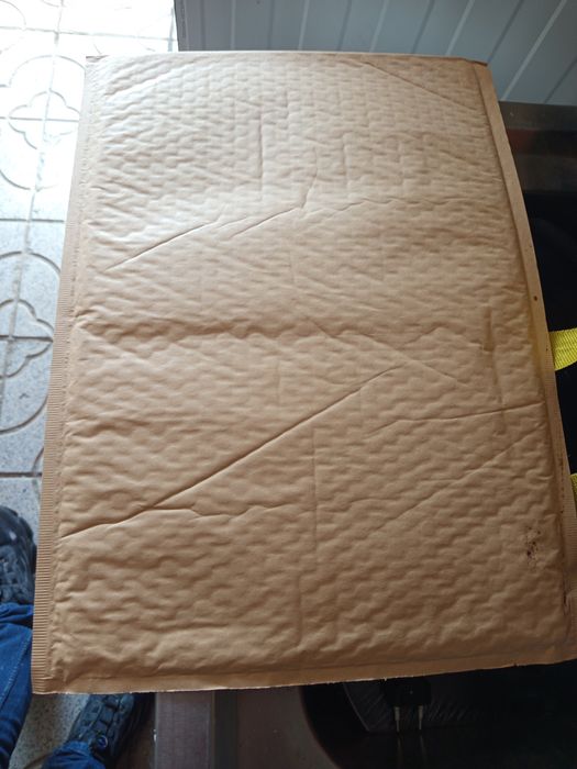 Embalagem bolha para envio de encomenda itens