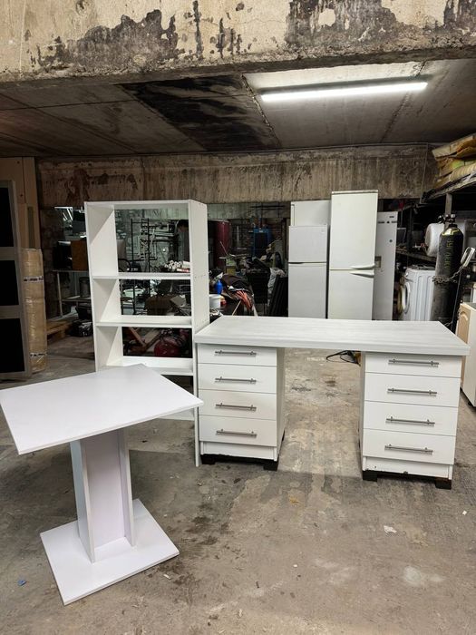 Комплект мебели.