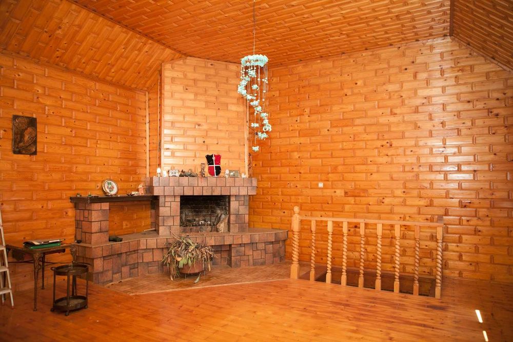 Будинок 390 м², місто Берегове, Закарпатті Під міні-готель або 2 сім’ї