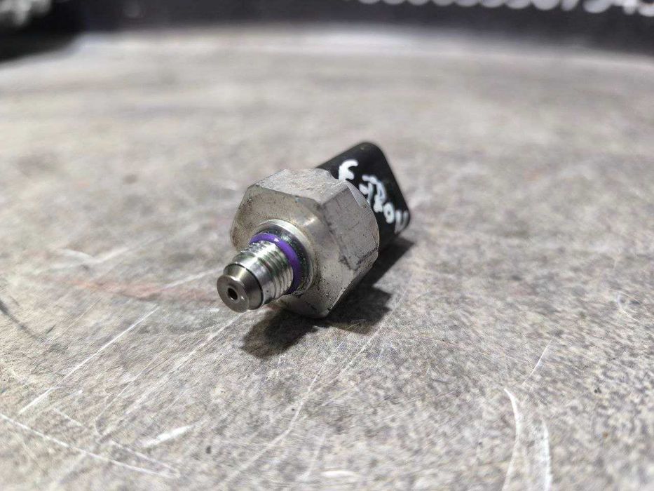 Датчик тиску кондиціонера Audi Q4 E-tron 2021- 4M0959603C