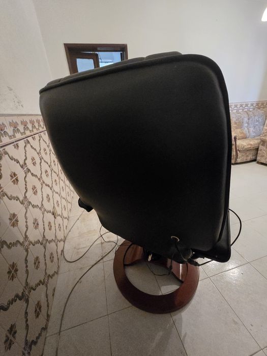 Cadeira de massagem com comando
