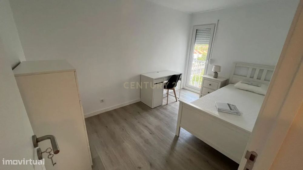 Apartamento T4 transformado em T5!