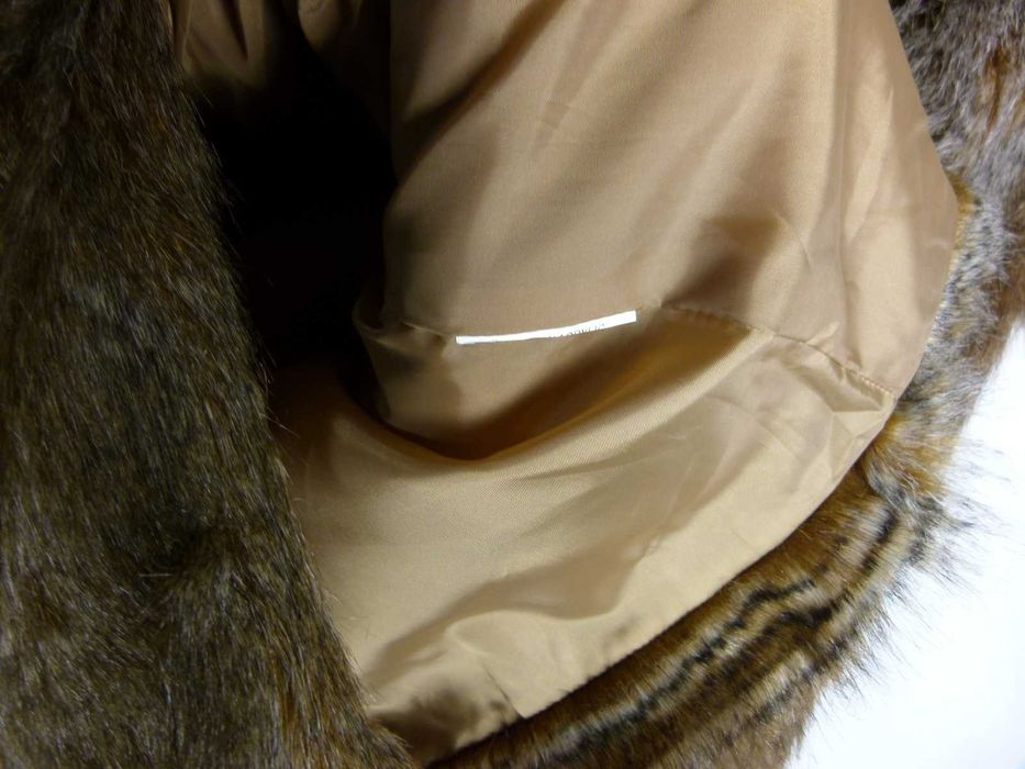 H & Jones kurtka futerko / M