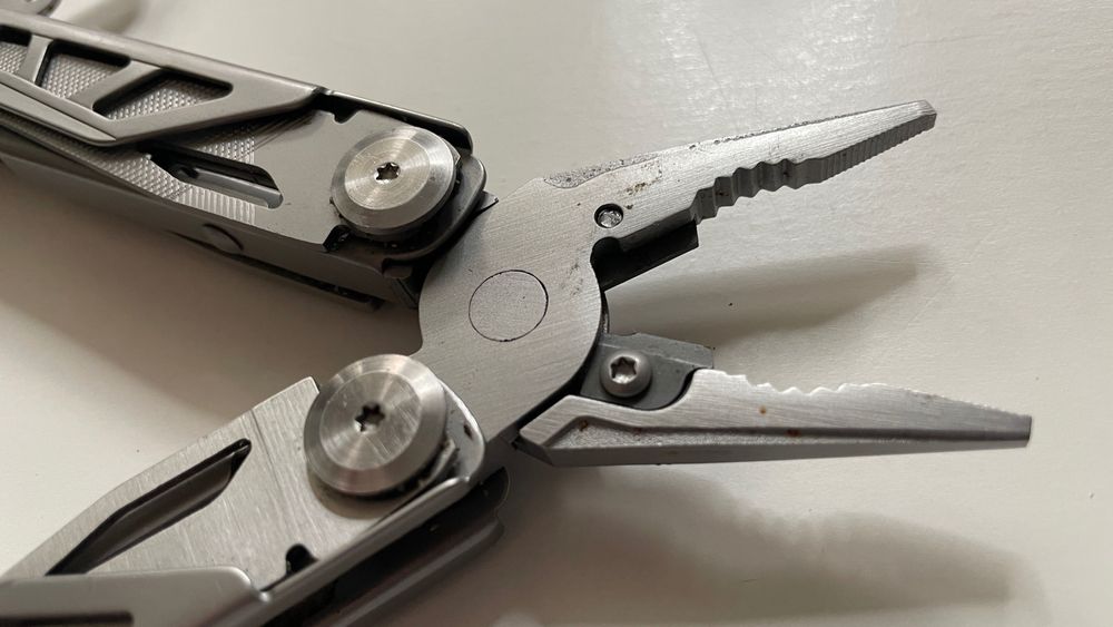 Urberg Stainless Multi Tool (8)