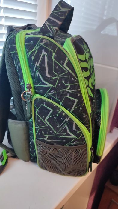 Рюкзак   шкільний