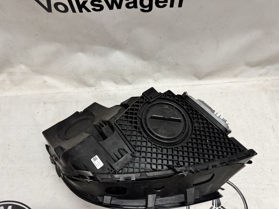 Фара ліва передня Mercedes x253 CLC w253 рест