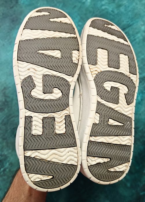 Superdry 38 - High Top Cream – minimalistyczne sneakersy premium - Idealne
