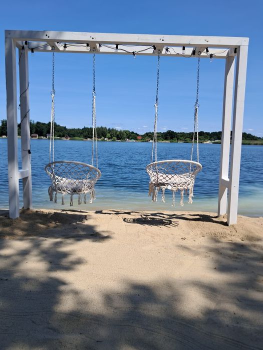 Domek nad jeziorem z własną plażą + jacuzzi