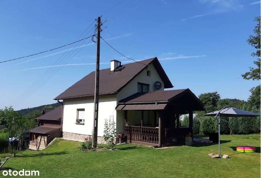 Domek w górach, z widokiem na Police