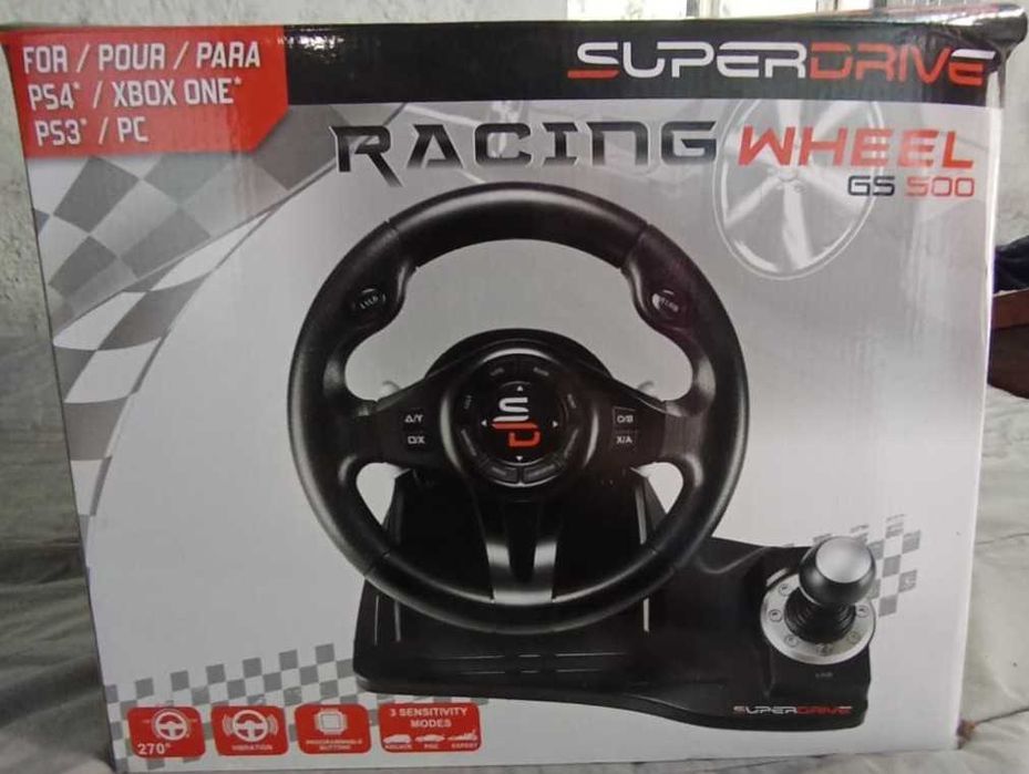 Volante e Pedais Superdrive GS 500 (PS4, Xbox One, PC, PS3)