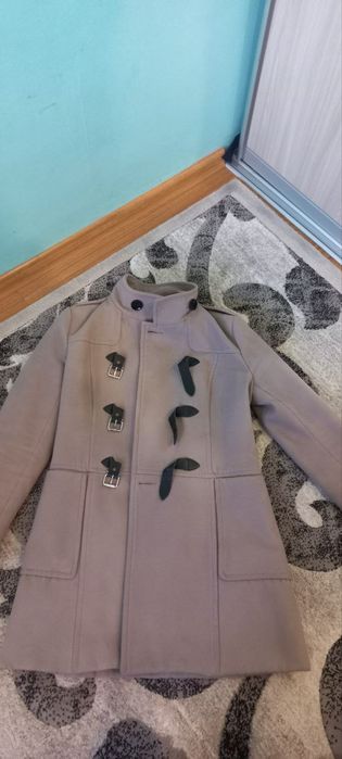 Жіноче  пальто     .