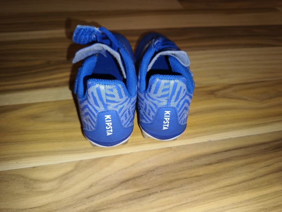 Buty 'korki' chłopięce Kipsta r 29-30